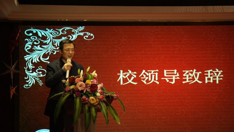安规X2电容与Y1电容：材质差异解析